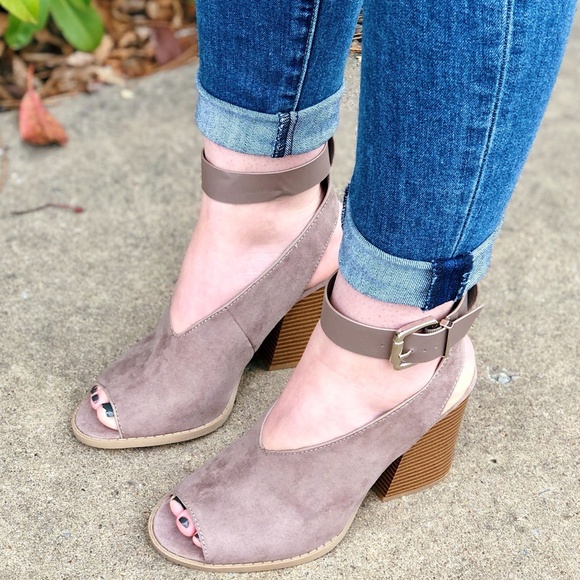 2X HP! Taupe Block Stacked Heel Ankle Buckle - Picture 7 of 8